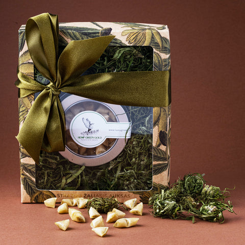 NR. 10 MAŽAS RINKINYS "RAMYBĖ KVADRATU"